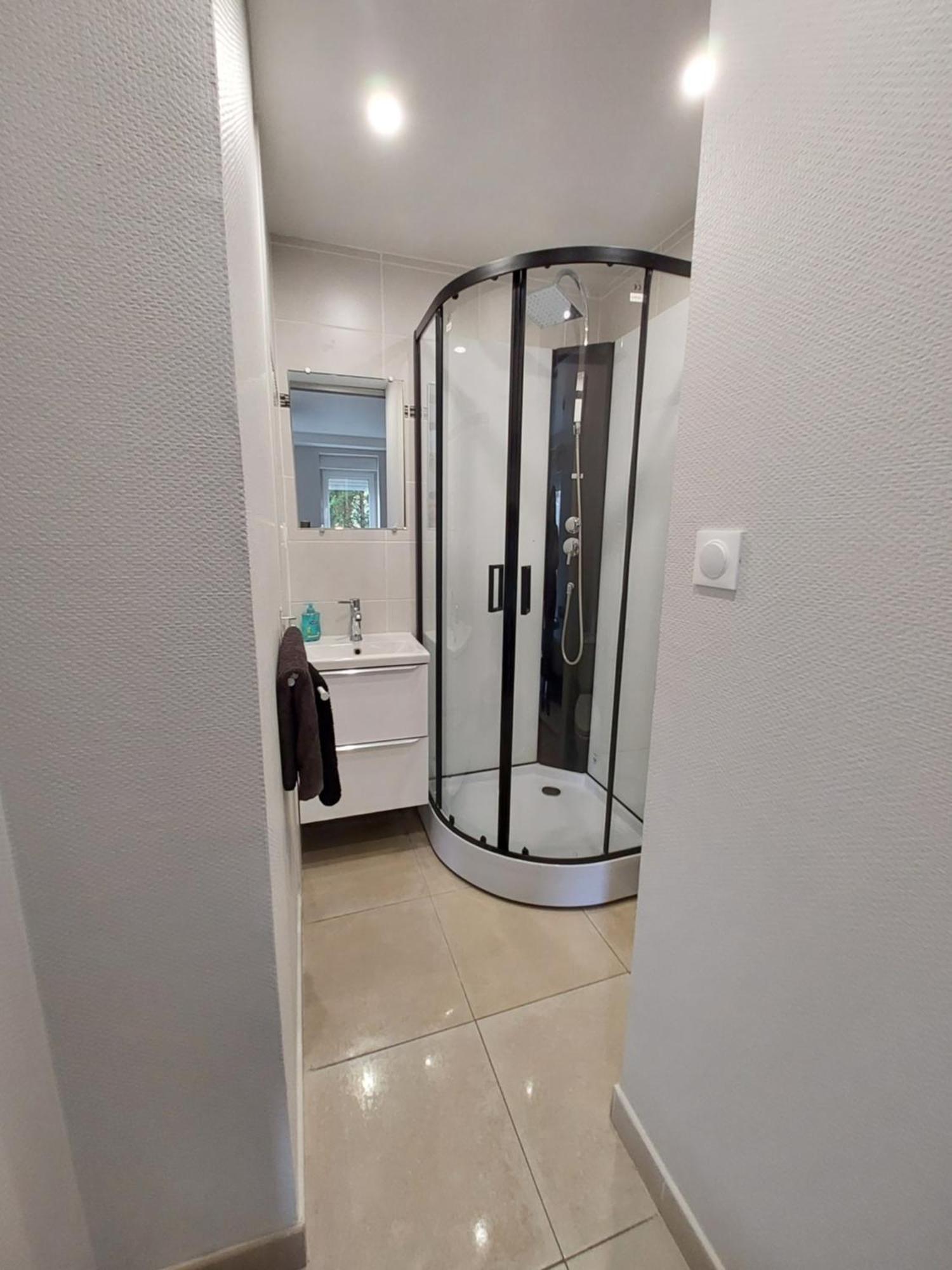 Les Appartements Sur Pompidou - 7 Appartements Neufs Societe Selogerametz Com 외부 사진
